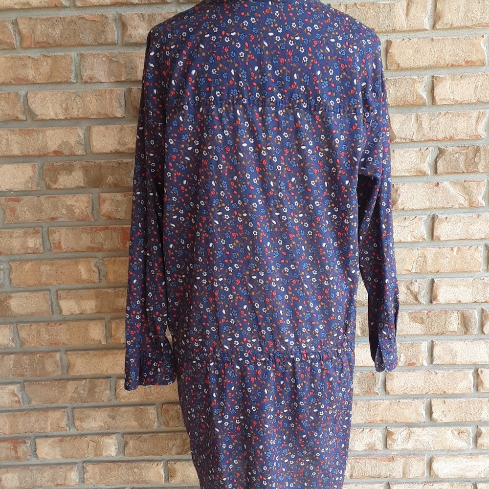 Xirena Navy Floral Print Ditsy Half Button Long Sleeve Shirt Dress. - Picture 8 of 11